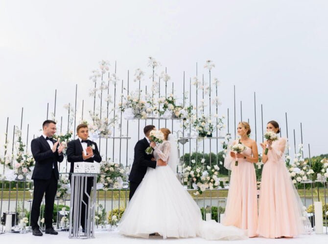 The Rise of Micro Weddings: A New Trend in Intimate Celebrations