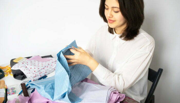 Budget-Friendly DIY Fashion Hacks for Fashionistas on a Shoestring