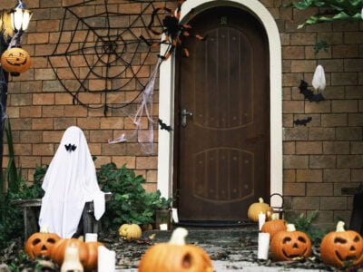 Halloween Home Décor: Transforming Your House into a Haunted Mansion