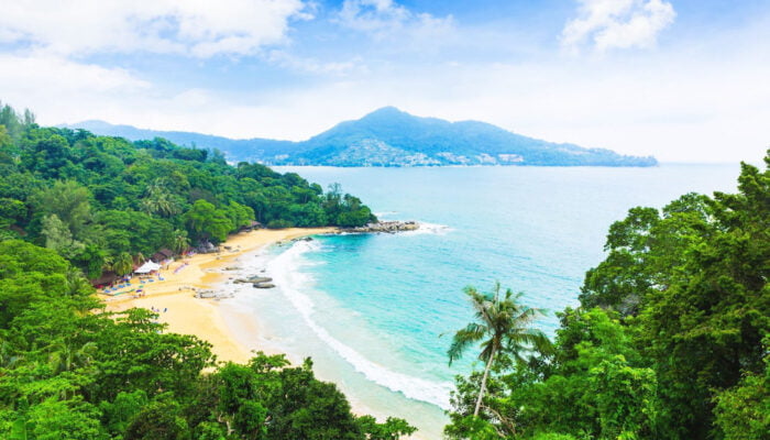 The Ultimate Debate: Beach vs. Mountains - Which One Should You Choose?