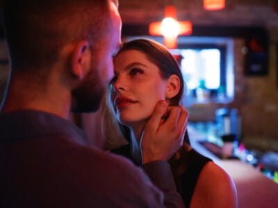 Sober Curiosity and Dating: How to Navigate the Early Stages