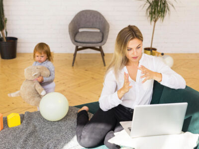 Managing Stress While Juggling Work and Family Life: Effective Strategies for Balance and Well-Being