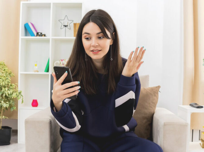 Video Calls vs Texts: Pick What's Right for You