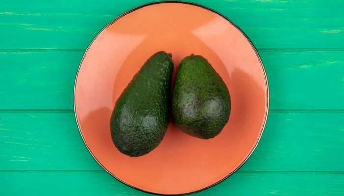 The Avocado Advantage: How This Creamy Fruit Naturally Lowers LDL Cholesterol Over Time