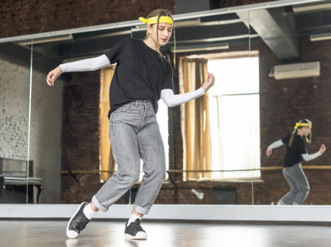 Instantly Decompress: Proven Home Tricks to Conquer a Tough Day