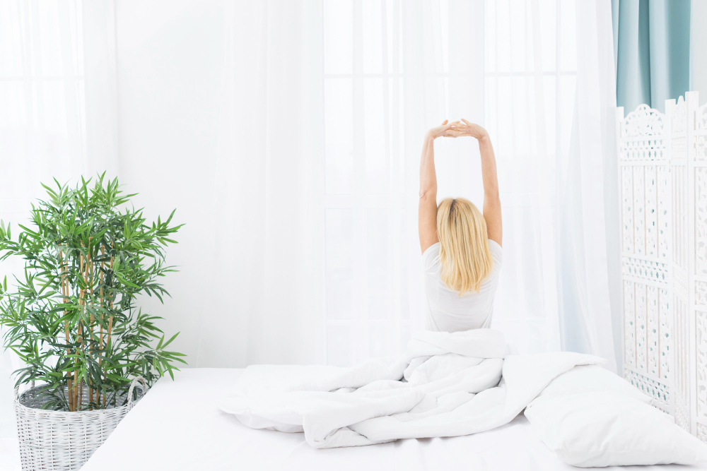 Declutter Your Life, De-Stress Your Mind: The Essential Guide to Better Sleep Through Minimalism